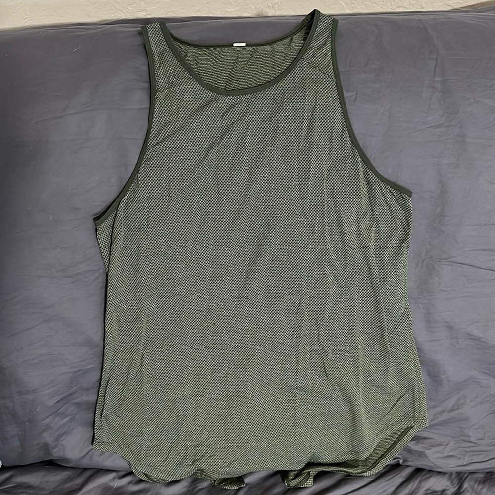 Knot top with open back detail